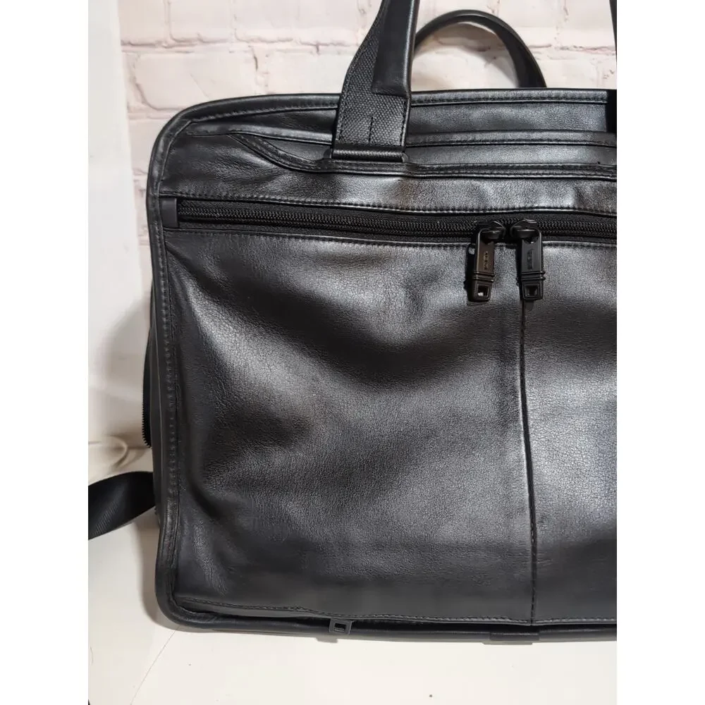 TUMI ALPHA 2 Expandable Laptop Briefcase Black Leather Model 96141 D2 READ